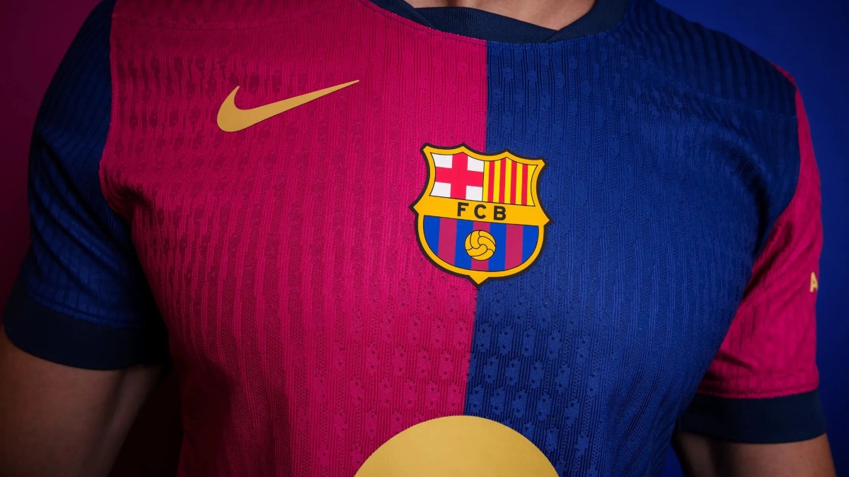 FC Barcelona Presenta Camiseta Conmemorativa para el 125 Aniversario Consigue la Tuya Ahora Central Deportiva