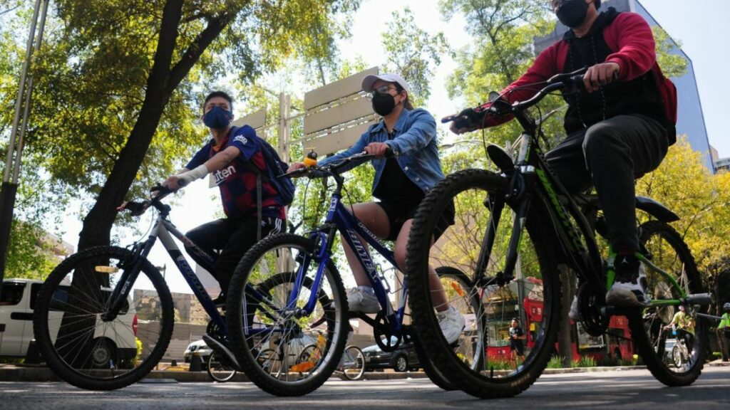 https://img.maspormas.com/2022/06/bicicleta-paseo-cdmx-1024x576.jpg