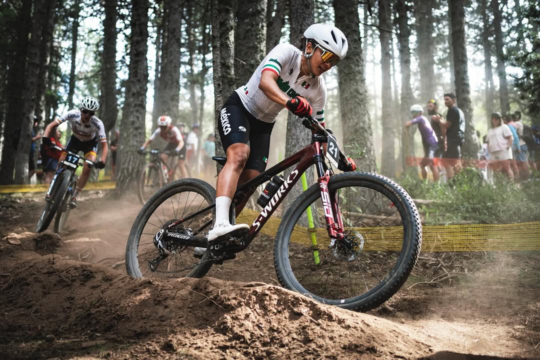 https://www.gob.mx/cms/uploads/article/main_image/154084/Un_mix_de_emociones_con_mi_resultado_en_este_mundial__uci_mountainbike_con_p29_en__xco_y_p19__xcc___mi_tercer_a_o_sub23__pero_a_pesar_de_no_llegar_cerca_de_mis_expectativas_en_resultado__top10__y_no_.jpg